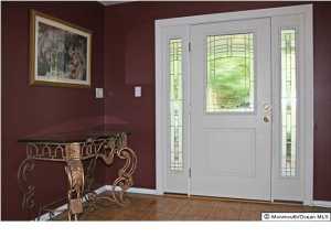 24 Ned Dr, Matawan, NJ 07747 photo 2