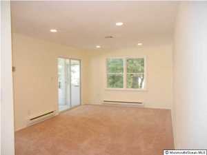6 Bow Dr, Brick, NJ 08723 photo 4