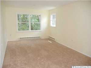 6 Bow Dr, Brick, NJ 08723 photo 5