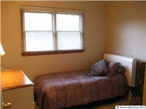 19 Alimar Dr, Middletown, NJ 07748 photo 15