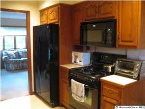 19 Alimar Dr, Middletown, NJ 07748 photo 5