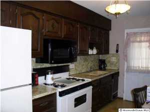 38 Ovington Ave, Edison, NJ 08817 photo 3
