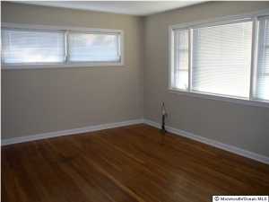 38 Ovington Ave, Edison, NJ 08817 photo 4