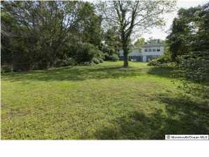 13 Thompson Ave, Middletown, NJ 07748 photo 12