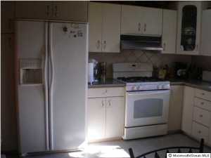 21 E 3rd St, Howell, NJ 07731 photo 8