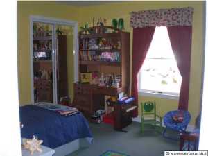 21 E 3rd St, Howell, NJ 07731 photo 16