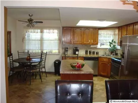 12 Norwick Ct, Forked River, NJ 08731 photo 6