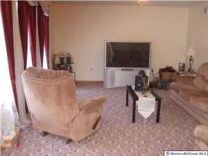 7 Oak Leaf Dr, Waretown, NJ 08758 photo 8