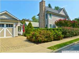 14 Narumsunk St, Rumson, NJ 07760 photo 2