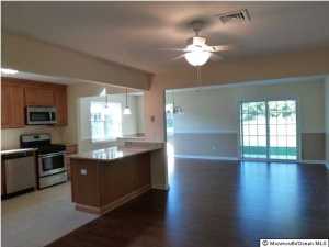 6 Poe Rd, Brick, NJ 08724 photo 15