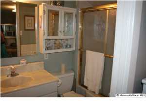 35 Leonard Ave, Middletown, NJ 07748 photo 8