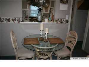 35 Leonard Ave, Middletown, NJ 07748 photo 9