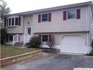 36 Birch Dr, Jackson, NJ 08527 photo 2
