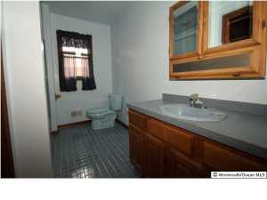 15 Maple St, Waretown, NJ 08758 photo 12