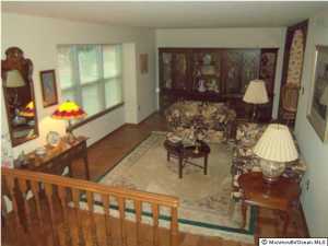 11 Feathertree Ct, Howell, NJ 07731 photo 2