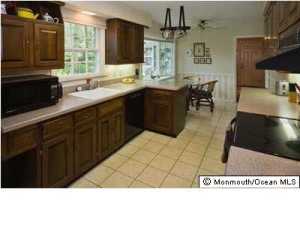 653 Valley Rd, Brielle, NJ 08730 photo 9