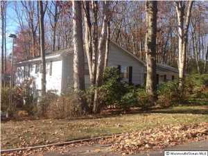 653 Valley Rd, Brielle, NJ 08730 photo 4