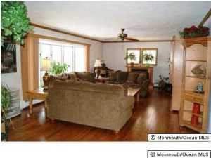 75 Longpoint Dr, Brick, NJ 08723 photo 6