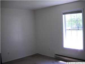216 Platt Ave, Wrightstown, NJ 08562 photo 8