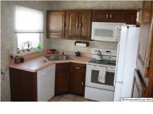 20 Maple Ln #C, Brielle, NJ 08730 photo 10