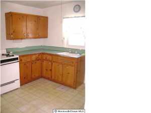 42 E 2nd St, Howell, NJ 07731 photo 5