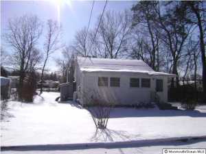 42 E 2nd St, Howell, NJ 07731 photo 2
