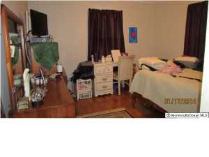 210 Walnut Dr, Brick, NJ 08724 photo 8