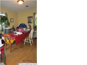 210 Walnut Dr, Brick, NJ 08724 photo 13