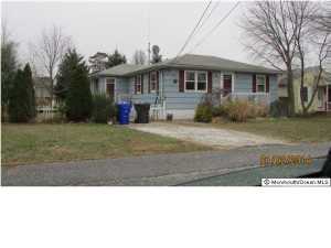 210 Walnut Dr, Brick, NJ 08724 photo 2