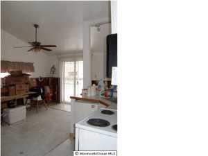 12 Cable Rd, Waretown, NJ 08758 photo 5