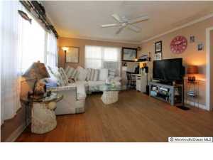 87 Black Point Rd, Rumson, NJ 07760 photo 3
