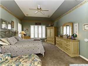 91 Iris Ct, Holmdel, NJ 07733 photo 14