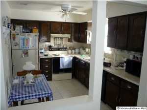 58 Sidney Ct, Brick, NJ 08724 photo 2