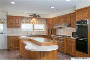122 Dickman Dr, Lavallette, NJ 08735 photo 6