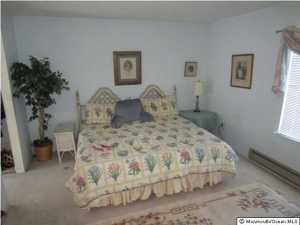 68 Cheshire Sq, Little Silver, NJ 07739 photo 6
