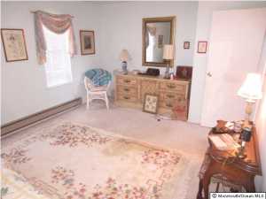68 Cheshire Sq, Little Silver, NJ 07739 photo 7