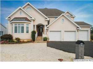 710 Stephanie Ct, Forked River, NJ 08731 photo 1
