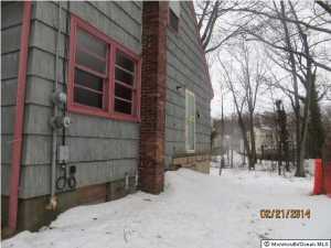 4 Maple Ave, Matawan, NJ 07747 photo 2