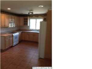 4 Manee Pl, Holmdel, NJ 07733 photo 8