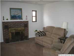 39 Vanard Dr, Brick, NJ 08723 photo 5