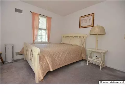 1023 Cedar Ln, Brielle, NJ 08730 photo 11