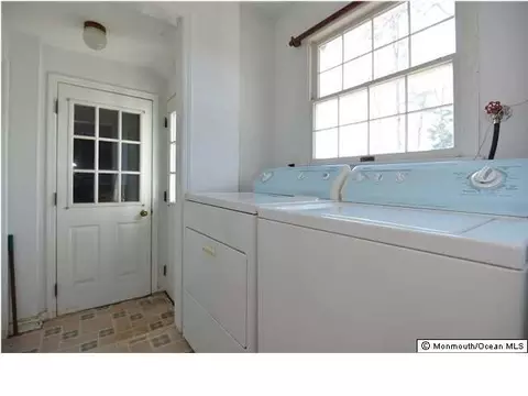 1023 Cedar Ln, Brielle, NJ 08730 photo 12