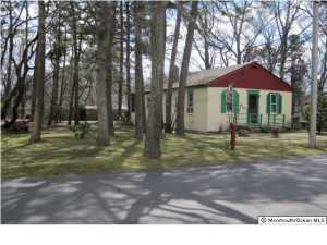 1645 Hoffman St, Brick, NJ 08724 photo 1