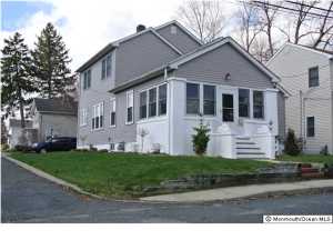10 Washington St, Matawan, NJ 07747 photo 1