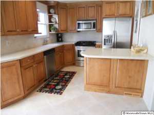 97 Pendleton Pl, Old Bridge, NJ 08857 photo 2