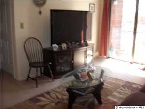 43 Boulder Dr, Edison, NJ 08817 photo 5