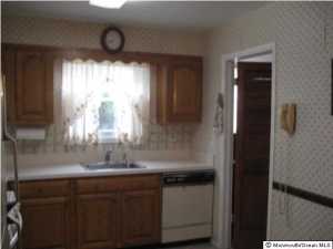 16 La Combe Ter, Berkeley, NJ 08757 photo 3