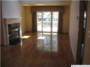 30 Cherrywood Cir, Brick, NJ 08724 photo 4