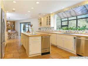 83 W River Rd, Rumson, NJ 07760 photo 6
