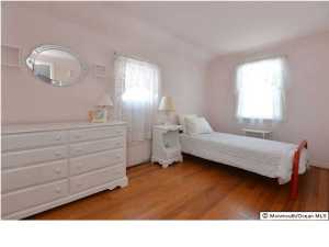 1635 Riverview Ter, Wall, NJ 07719 photo 12